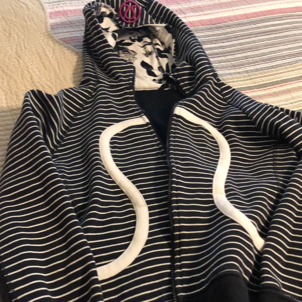 Vintage Lulu sweatshirt hoodie